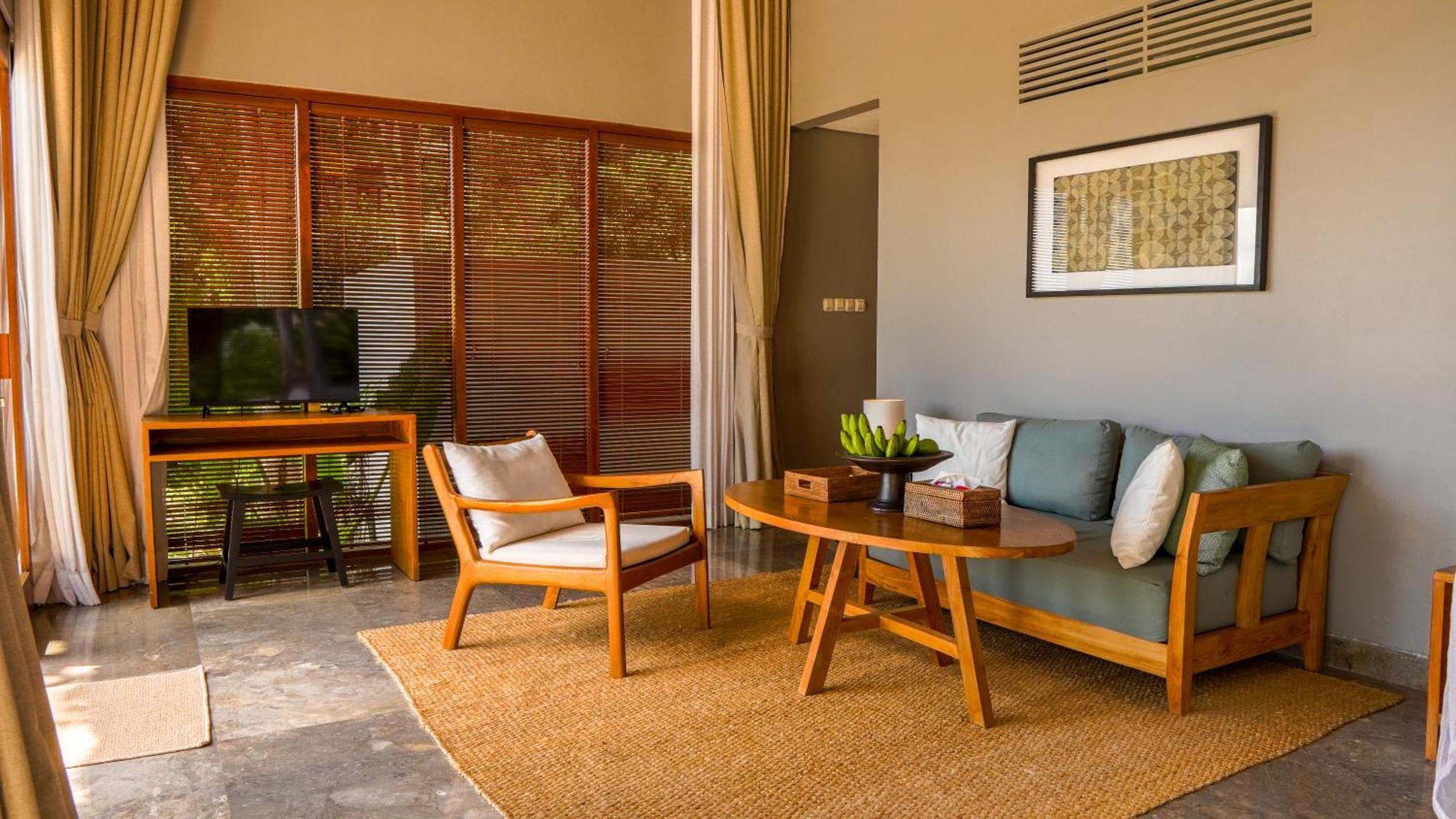 Sanglung Villas & Suites Kubutambahan  ห้อง รูปภาพ