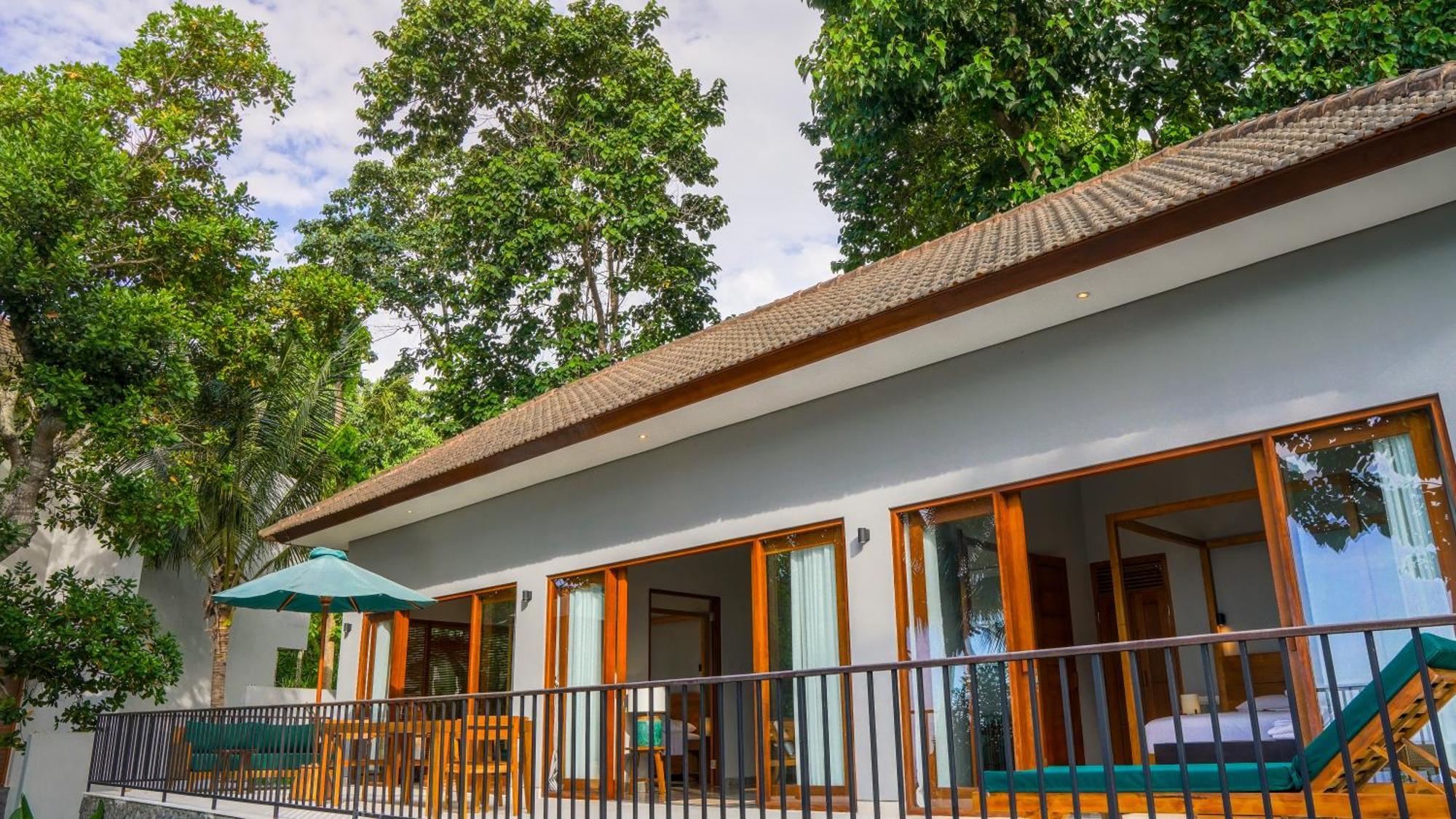 Sanglung Villas & Suites Kubutambahan  ห้อง รูปภาพ
